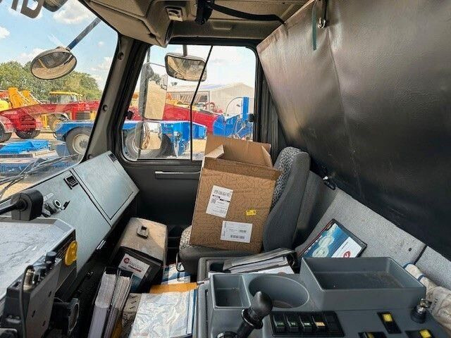 Grove GMK6300 KRAN 300/330 Tonnen - Turmkran: das Bild 5 Grove GMK6300 KRAN 300/330 Tonnen - Turmkran: das Bild 5