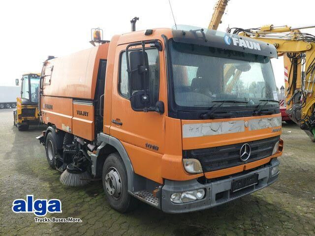 Mercedes-Benz 1018 Atego 4x2, Faun Viatec, Viajet 5R, Klima - Kehrmaschine: das Bild 1 Mercedes-Benz 1018 Atego 4x2, Faun Viatec, Viajet 5R, Klima - Kehrmaschine: das Bild 1