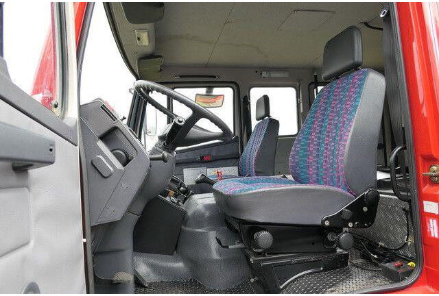 Feuerwehrfahrzeug Mercedes-Benz 814 F/Feuerwehr/Pumpe/9 Sitze: das Bild 12 Feuerwehrfahrzeug Mercedes-Benz 814 F/Feuerwehr/Pumpe/9 Sitze: das Bild 12