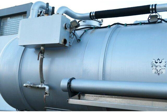 Tank Saug Truck XXL 18,Kanalreiniger,Pumpe,Alu-Felgen - Saug-/ Spülfahrzeug: das Bild 3 Tank Saug Truck XXL 18,Kanalreiniger,Pumpe,Alu-Felgen - Saug-/ Spülfahrzeug: das Bild 3