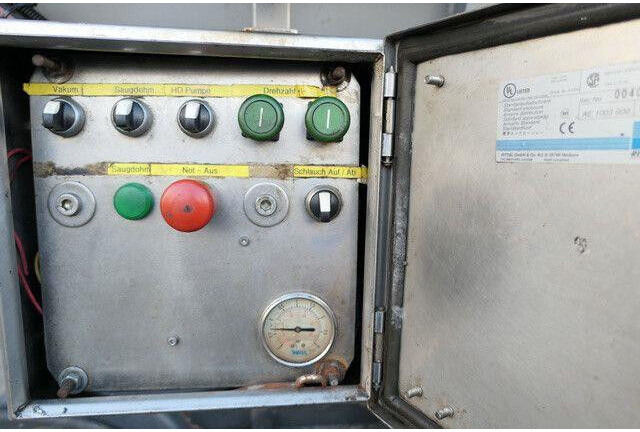 Tank Saug Truck XXL 18,Kanalreiniger,Pumpe,Alu-Felgen - Saug-/ Spülfahrzeug: das Bild 5 Tank Saug Truck XXL 18,Kanalreiniger,Pumpe,Alu-Felgen - Saug-/ Spülfahrzeug: das Bild 5