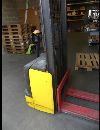 REF:Bâtiment A - Gerbeur Komatsu MWS 10-1R - Hochhubwagen: das Bild 5 REF:Bâtiment A - Gerbeur Komatsu MWS 10-1R - Hochhubwagen: das Bild 5