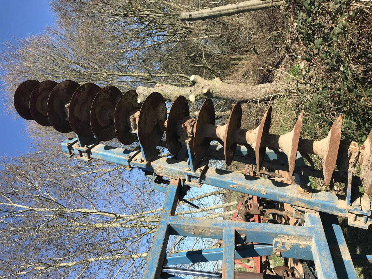 Frost 6/54 - Scheibenegge: das Bild 4 Frost 6/54 - Scheibenegge: das Bild 4