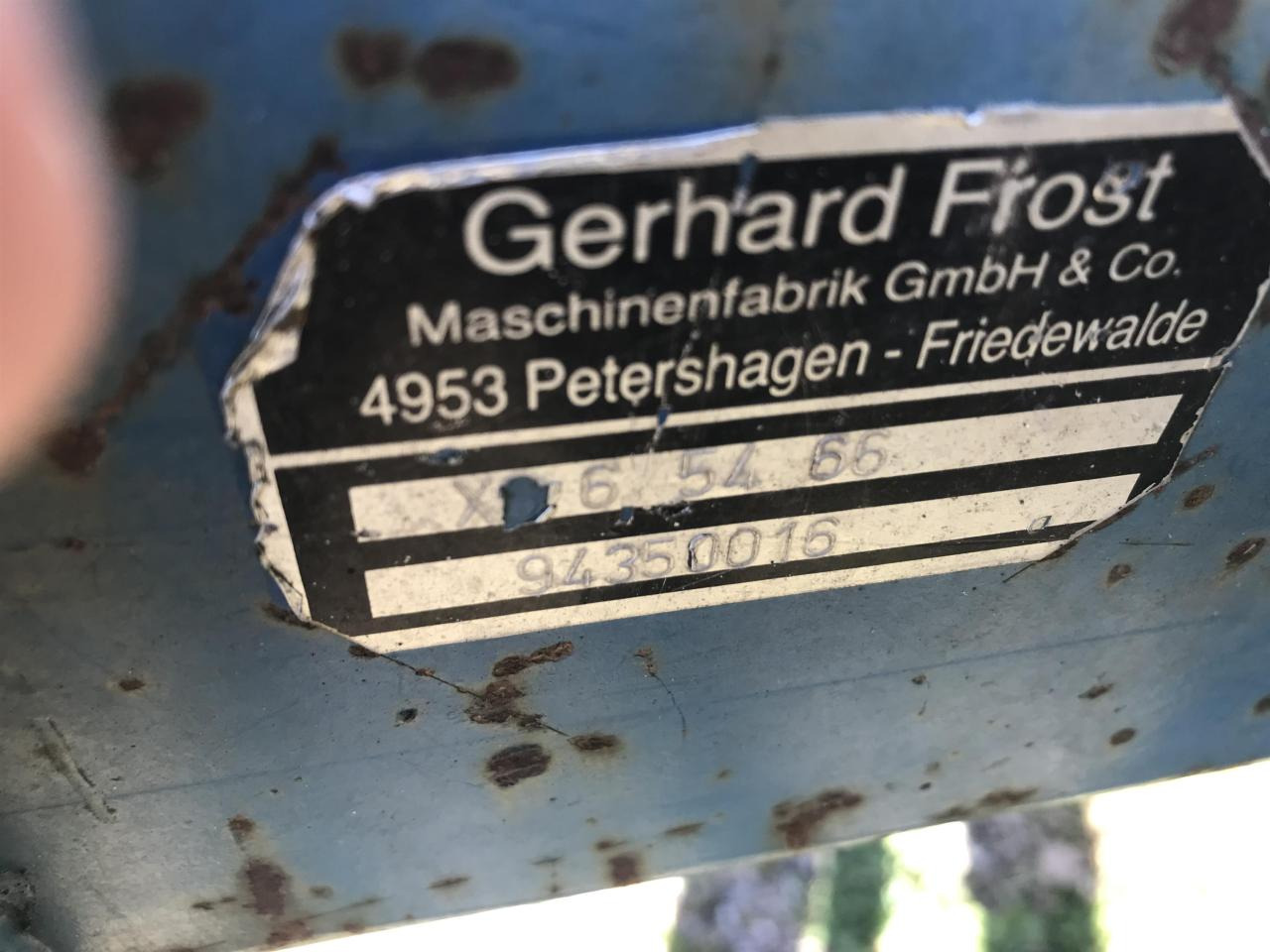 Frost 6/54 - Scheibenegge: das Bild 5 Frost 6/54 - Scheibenegge: das Bild 5