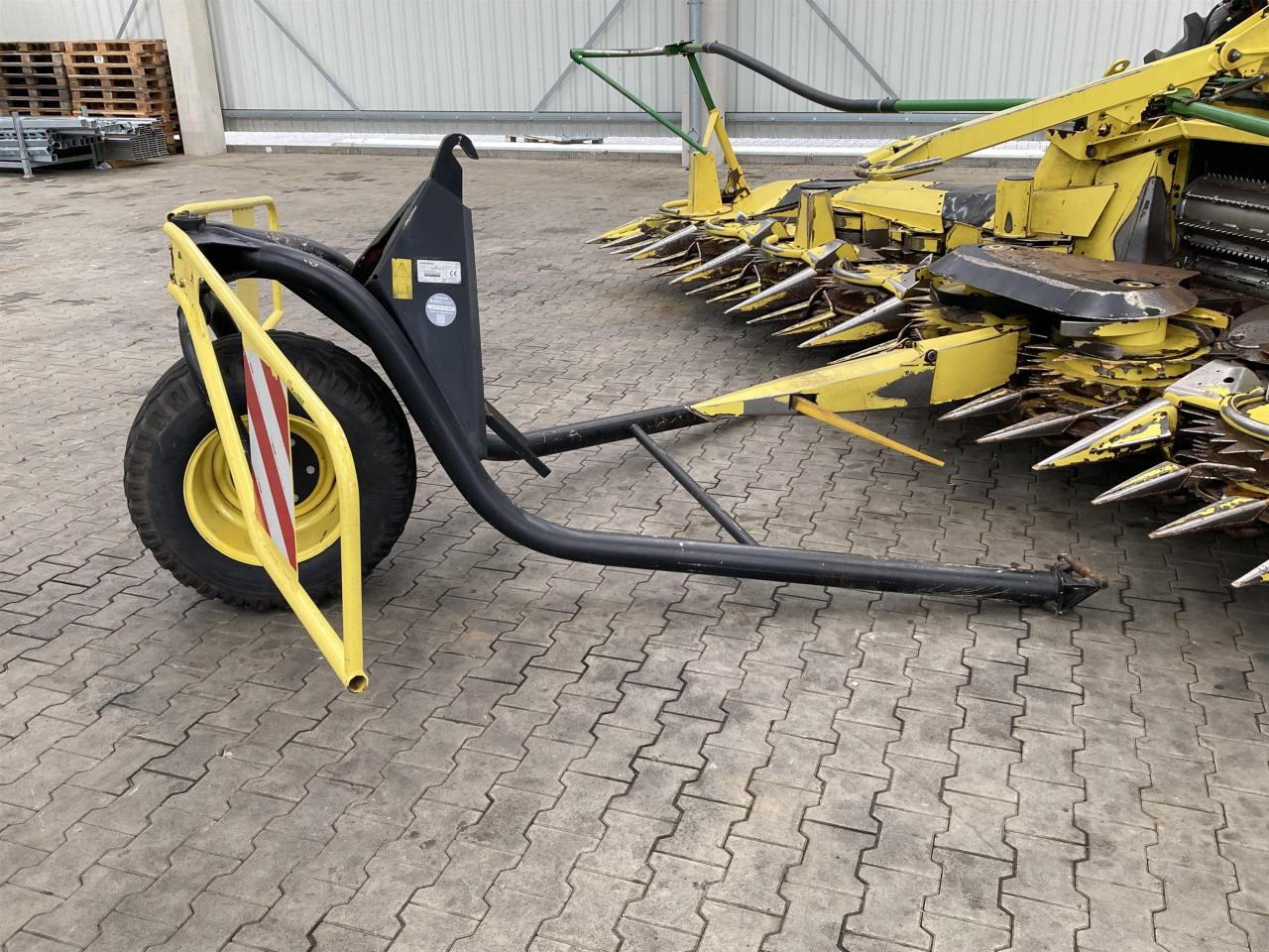 John Deere 7750i - Feldhäcksler: das Bild 2 John Deere 7750i - Feldhäcksler: das Bild 2