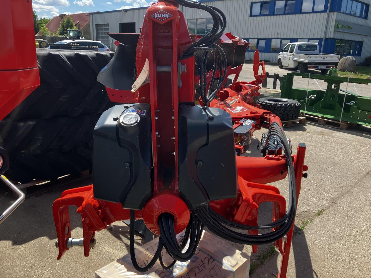 Kuhn Vari-Master L5E - Pflug: das Bild 4 Kuhn Vari-Master L5E - Pflug: das Bild 4