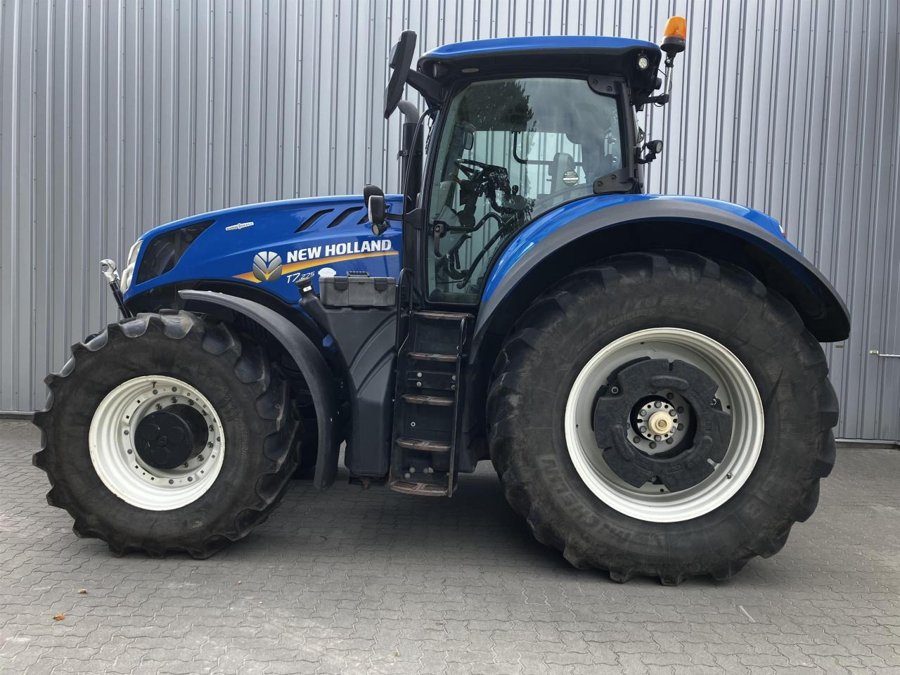 New Holland T7.275 - Traktor: das Bild 1 New Holland T7.275 - Traktor: das Bild 1