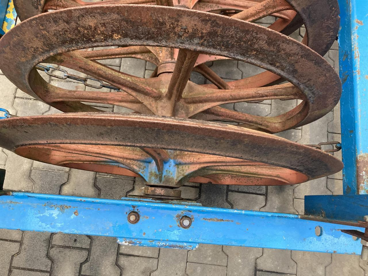 Tigges 1,60 m - 9-Ringe - Ackerwalze: das Bild 4 Tigges 1,60 m - 9-Ringe - Ackerwalze: das Bild 4