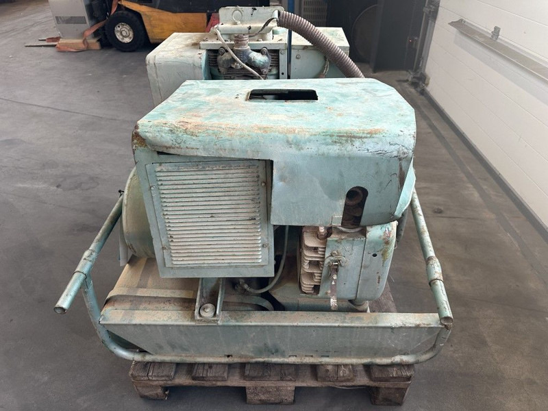 GENERATOR Onan Portaweld 200 Las generator Welding generator 200 Amp Benzine Petrol - Stromgenerator: das Bild 1 GENERATOR Onan Portaweld 200 Las generator Welding generator 200 Amp Benzine Petrol - Stromgenerator: das Bild 1