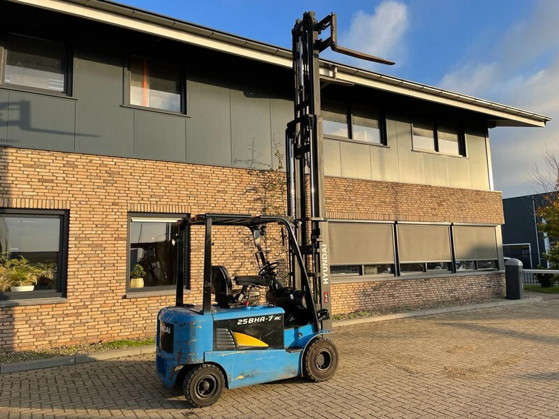 Elektrostapler Hyundai 25BHA-7 2.5 ton Triplex Freelift Sideshift Elektra Heftruck: das Bild 13