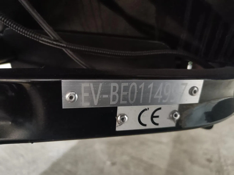 Golfmobil HOG BSN700R KENTEKEN (Road-Legal) 2-persoons: das Bild 13 Golfmobil HOG BSN700R KENTEKEN (Road-Legal) 2-persoons: das Bild 13