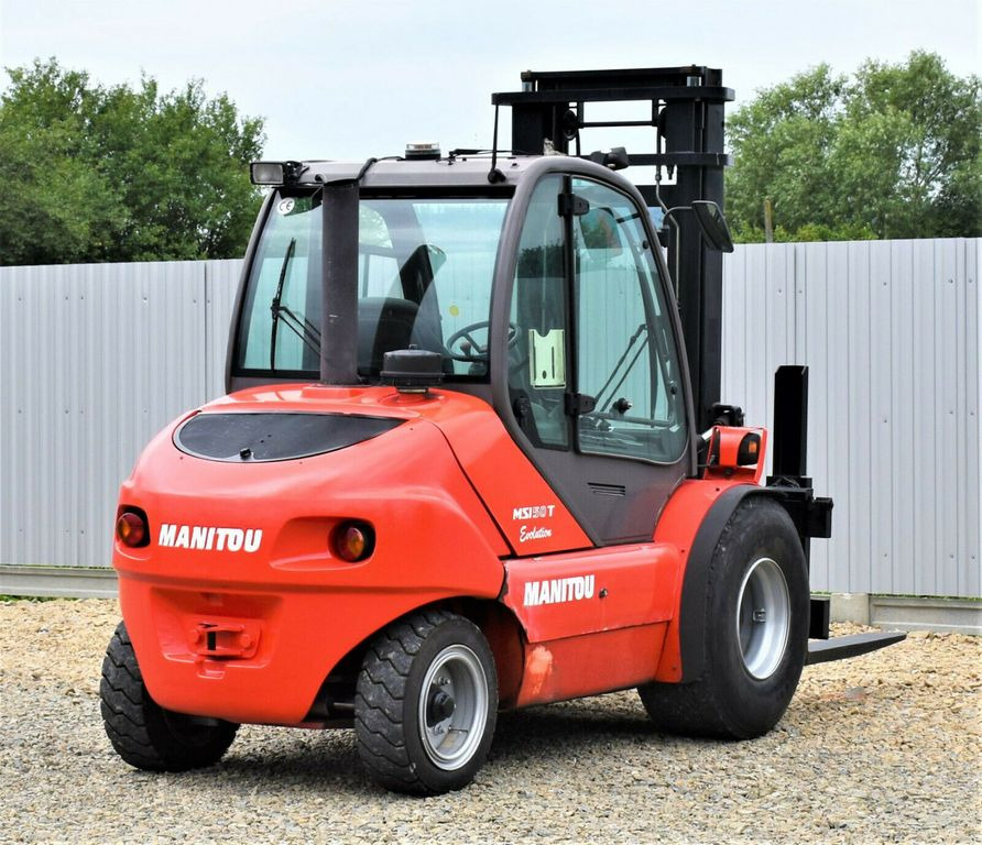Manitou MSI50T 1E3 * STAPLER * TOPZUSTAND ! Manitou MSI50T 1E3 * STAPLER * TOPZUSTAND ! - Dieselstapler: das Bild 4 Manitou MSI50T 1E3 * STAPLER * TOPZUSTAND ! Manitou MSI50T 1E3 * STAPLER * TOPZUSTAND ! - Dieselstapler: das Bild 4