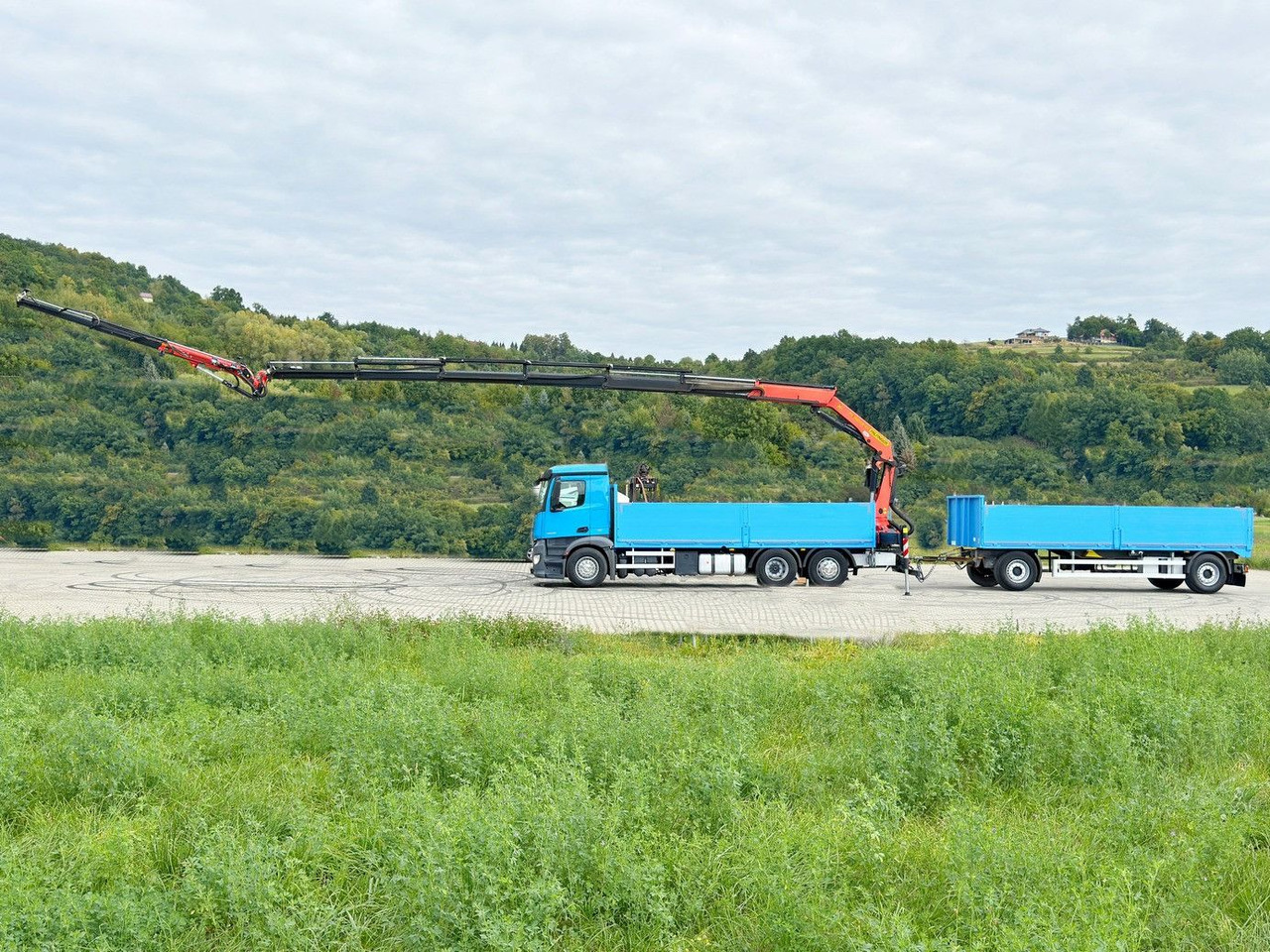 Mercedes-Benz ANTOS 2545*PK 26002-EHE+JIB PJ060A+Anhänger/FUNK - Autokran: das Bild 5 Mercedes-Benz ANTOS 2545*PK 26002-EHE+JIB PJ060A+Anhänger/FUNK - Autokran: das Bild 5