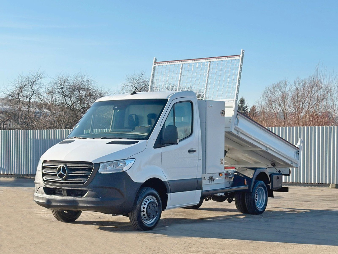 Mercedes-Benz Sprinter Kipper 3,05 m * TOP - Kipper Transporter: das Bild 2 Mercedes-Benz Sprinter Kipper 3,05 m * TOP - Kipper Transporter: das Bild 2