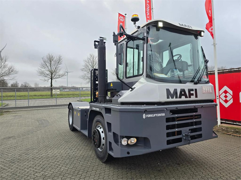 Mafi R336 4x4 - Terminaltraktor: das Bild 1 Mafi R336 4x4 - Terminaltraktor: das Bild 1