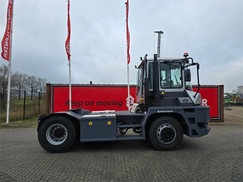 Mafi R336 4x4 - Terminaltraktor: das Bild 3 Mafi R336 4x4 - Terminaltraktor: das Bild 3