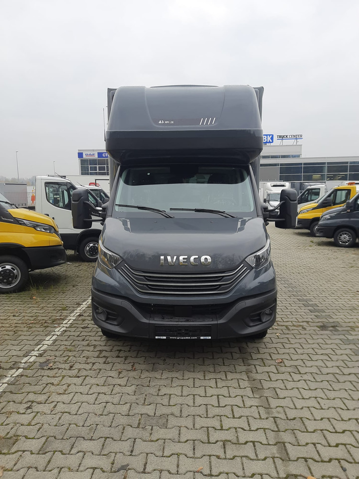 Iveco Daily 180 A8 10PAL Schlafkabine - Transporter mit Plane: das Bild 1 Iveco Daily 180 A8 10PAL Schlafkabine - Transporter mit Plane: das Bild 1