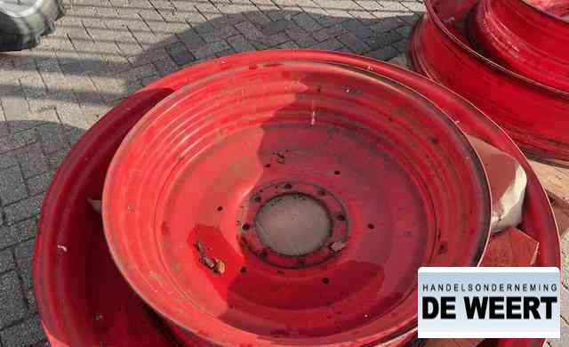 Fendt velgen 50" - Felgen und Reifen für Landmaschine: das Bild 3 Fendt velgen 50" - Felgen und Reifen für Landmaschine: das Bild 3