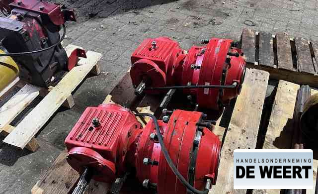 Trioliet tandwielkast , haakse aandrijving , trioliet mengwagen - Getriebe für Landmaschine: das Bild 2 Trioliet tandwielkast , haakse aandrijving , trioliet mengwagen - Getriebe für Landmaschine: das Bild 2