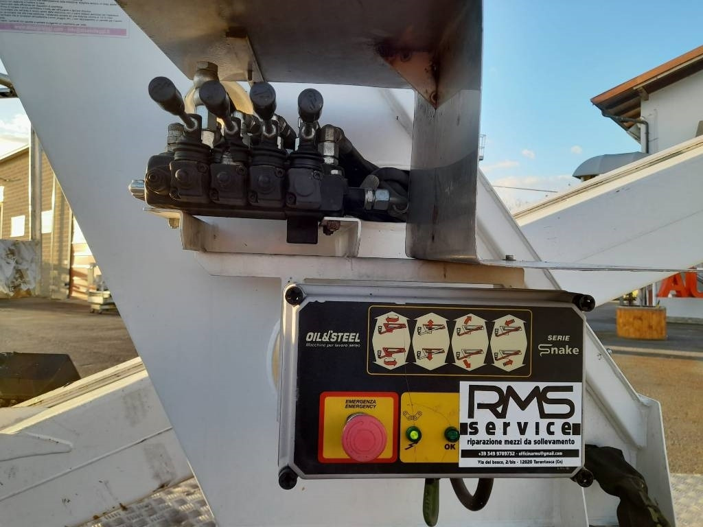 Oil & Steel 189 - LKW mit Arbeitsbühne: das Bild 2 Oil & Steel 189 - LKW mit Arbeitsbühne: das Bild 2