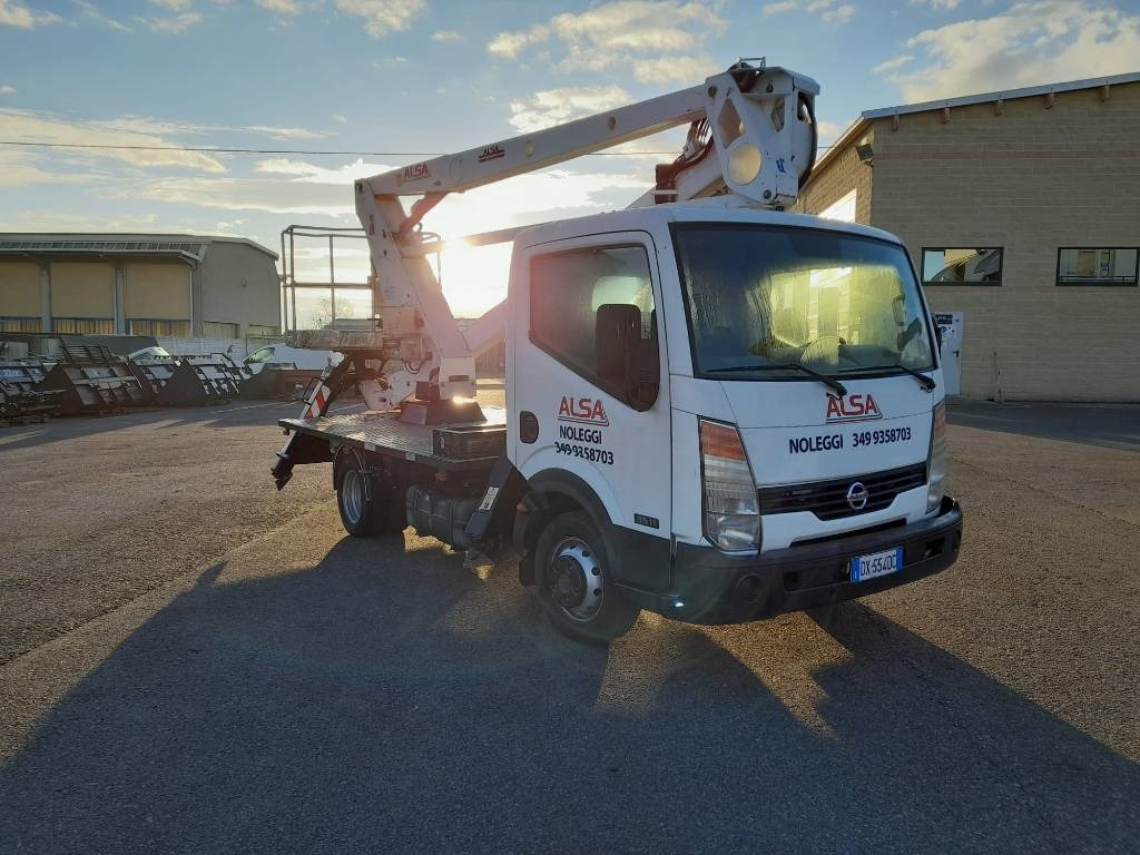 Oil & Steel 189 - LKW mit Arbeitsbühne: das Bild 3 Oil & Steel 189 - LKW mit Arbeitsbühne: das Bild 3