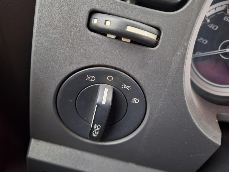 Koffer LKW DAF LF 210 - Pritsche + Plane + DHollandia LBW 1000 kg: das Bild 19 Koffer LKW DAF LF 210 - Pritsche + Plane + DHollandia LBW 1000 kg: das Bild 19