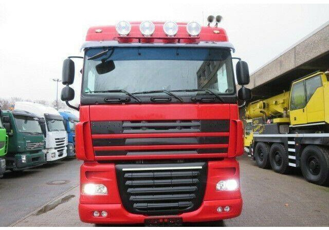 DAF XF105.410 6x2 Container + Crane - Absetzkipper: das Bild 2 DAF XF105.410 6x2 Container + Crane - Absetzkipper: das Bild 2