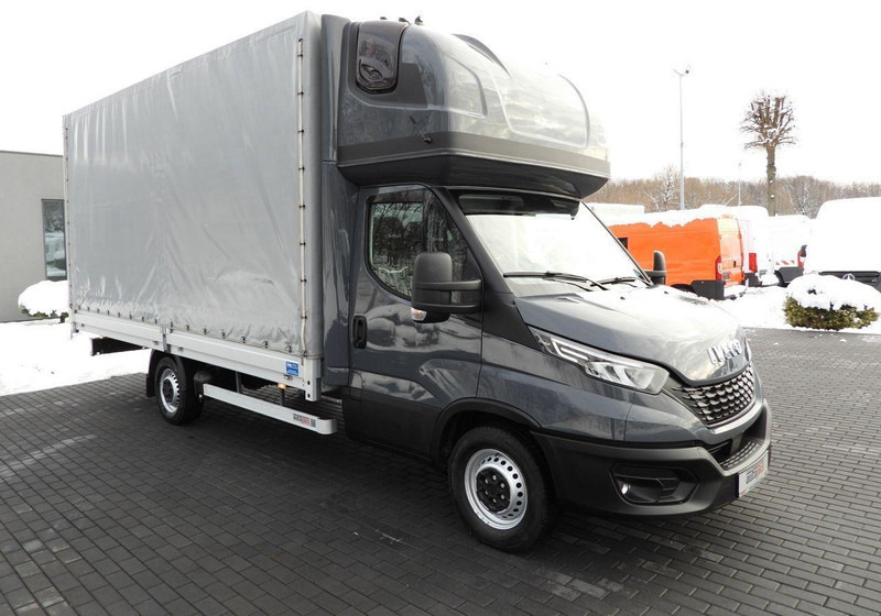 Iveco DAILY 35S18 - Transporter mit Plane: das Bild 4 Iveco DAILY 35S18 - Transporter mit Plane: das Bild 4