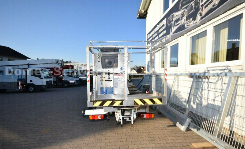 Nissan NT400 Cabstar Klaas Theo Emelőkosaras 25m - LKW, Autokran: das Bild 5 Nissan NT400 Cabstar Klaas Theo Emelőkosaras 25m - LKW, Autokran: das Bild 5