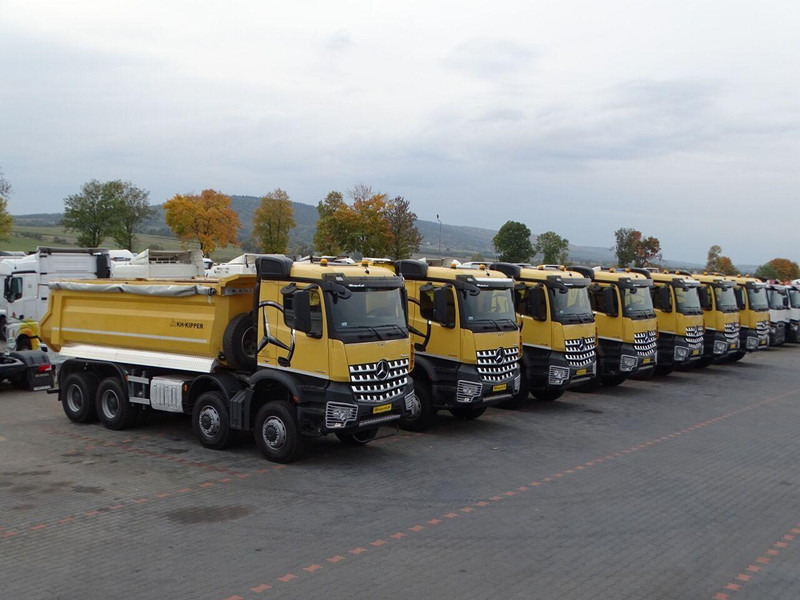 Mercedes-Benz AROCS 4145 / 8x8 / WYWROTKA TYLNOZSYPOWA / KH KIPPER / EURO 6 - Kipper: das Bild 4 Mercedes-Benz AROCS 4145 / 8x8 / WYWROTKA TYLNOZSYPOWA / KH KIPPER / EURO 6 - Kipper: das Bild 4