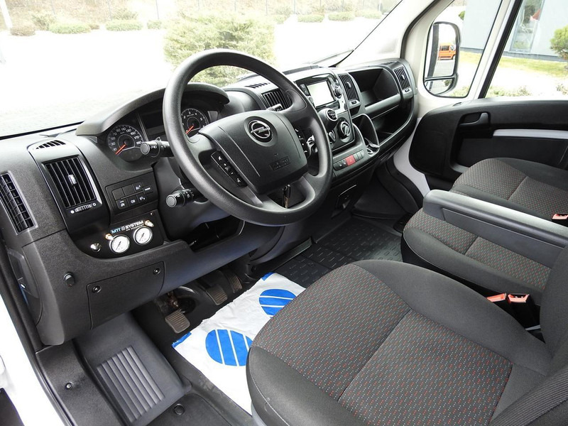 Opel Movano PLANDEKA 10 PALET WEBASTO TEMPOMAT PNEUMATYKA KLIMATYZAC - Transporter mit Plane: das Bild 2 Opel Movano PLANDEKA 10 PALET WEBASTO TEMPOMAT PNEUMATYKA KLIMATYZAC - Transporter mit Plane: das Bild 2