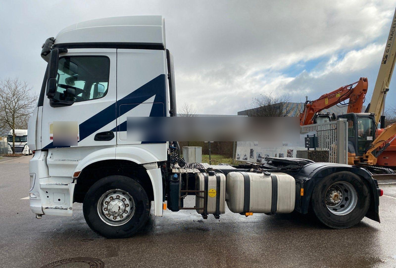 Mercedes-Benz Arocs 4x4 Euro 6 Kipphydraulik - Sattelzugmaschine: das Bild 4 Mercedes-Benz Arocs 4x4 Euro 6 Kipphydraulik - Sattelzugmaschine: das Bild 4