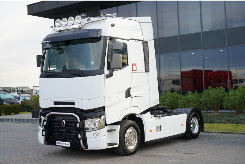 Renault T 520 / RETARDER / ALUFELGI / SKÓRY / MAXISPACE - Sattelzugmaschine: das Bild 4 Renault T 520 / RETARDER / ALUFELGI / SKÓRY / MAXISPACE - Sattelzugmaschine: das Bild 4