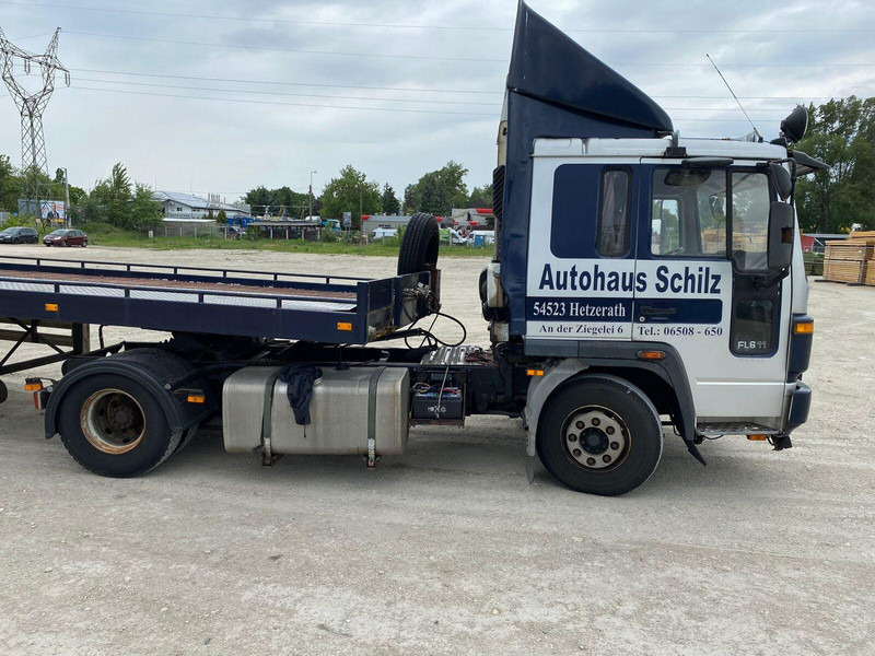 Volvo FL 6 210 - Tractor - Sattelzugmaschine: das Bild 4 Volvo FL 6 210 - Tractor - Sattelzugmaschine: das Bild 4