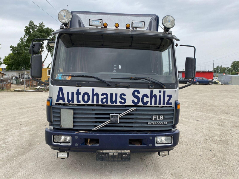 Volvo FL 6 210 - Tractor - Sattelzugmaschine: das Bild 2 Volvo FL 6 210 - Tractor - Sattelzugmaschine: das Bild 2