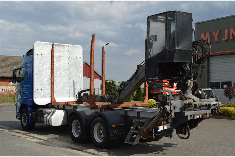 Volvo FH 13 520 FOR TRANSPORTING WOOD - Holztransporter, Autokran: das Bild 3 Volvo FH 13 520 FOR TRANSPORTING WOOD - Holztransporter, Autokran: das Bild 3