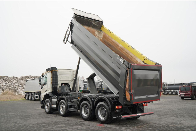 Volvo FMX 460 - Kipper: das Bild 3 Volvo FMX 460 - Kipper: das Bild 3