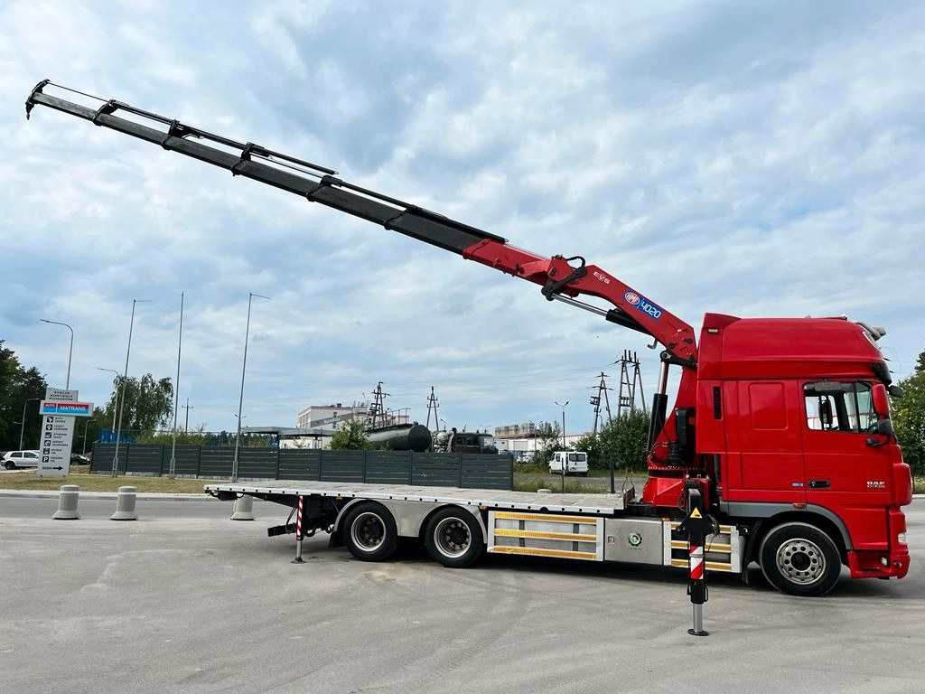 DAF XF 105 6x2 HMF 4020 EURO 5 KRAN CRANE . - Autokran: das Bild 2 DAF XF 105 6x2 HMF 4020 EURO 5 KRAN CRANE . - Autokran: das Bild 2