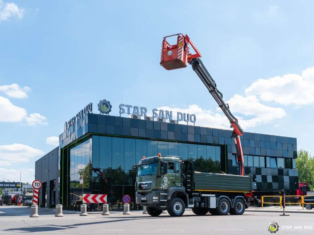 MAN TGS 35.480 PALFINGER PK 20002 HDS Grapple Tippe - Autokran: das Bild 5 MAN TGS 35.480 PALFINGER PK 20002 HDS Grapple Tippe - Autokran: das Bild 5