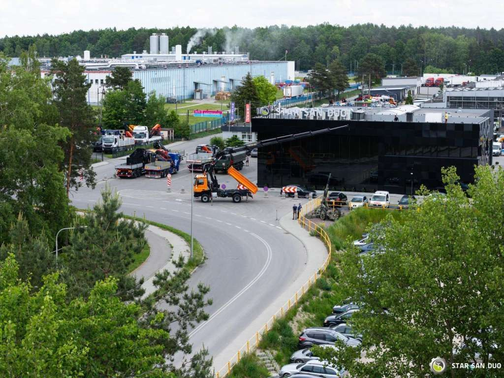 Mercedes-Benz Actros 1841 AK 4x4 Hiab 288E-7 Crane Kipper - Leasing Mercedes-Benz Actros 1841 AK 4x4 Hiab 288E-7 Crane Kipper: das Bild 8 Mercedes-Benz Actros 1841 AK 4x4 Hiab 288E-7 Crane Kipper - Leasing Mercedes-Benz Actros 1841 AK 4x4 Hiab 288E-7 Crane Kipper: das Bild 8