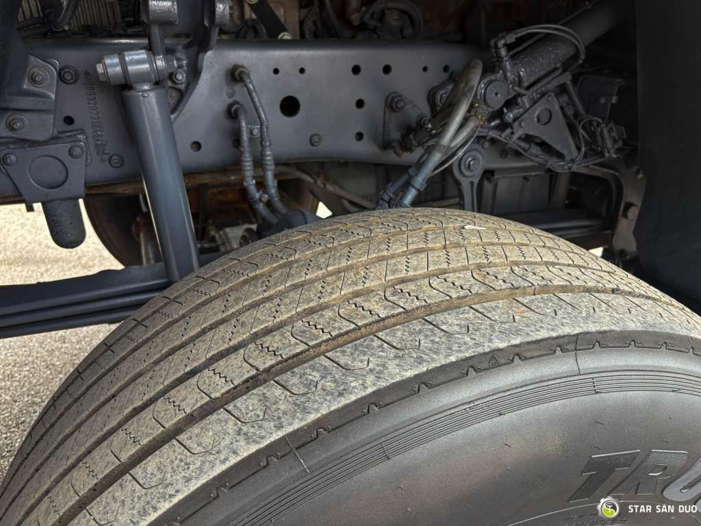 Mercedes-Benz Actros 1841 AK 4x4 Hiab 288E-7 Crane Kipper - Leasing Mercedes-Benz Actros 1841 AK 4x4 Hiab 288E-7 Crane Kipper: das Bild 24 Mercedes-Benz Actros 1841 AK 4x4 Hiab 288E-7 Crane Kipper - Leasing Mercedes-Benz Actros 1841 AK 4x4 Hiab 288E-7 Crane Kipper: das Bild 24