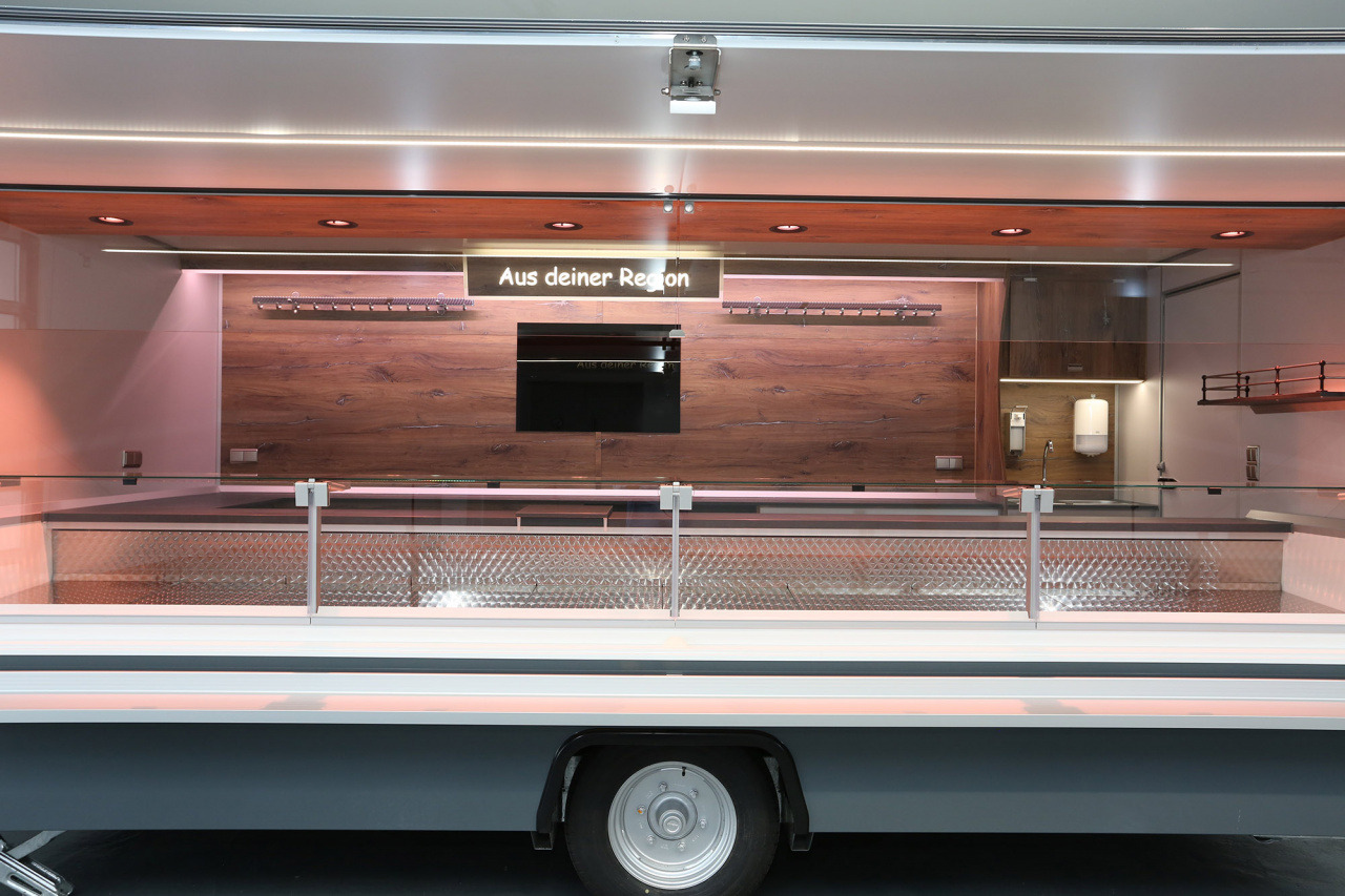 Verkaufsanhänger BORCO HÖHNS - Verkaufsanhänger: das Bild 4 Verkaufsanhänger BORCO HÖHNS - Verkaufsanhänger: das Bild 4