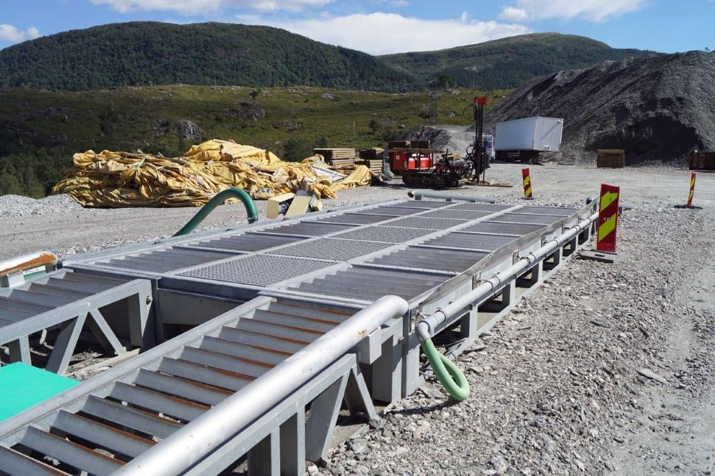 Til lastebil, lite brukt - Anbauteil für LKW: das Bild 4 Til lastebil, lite brukt - Anbauteil für LKW: das Bild 4