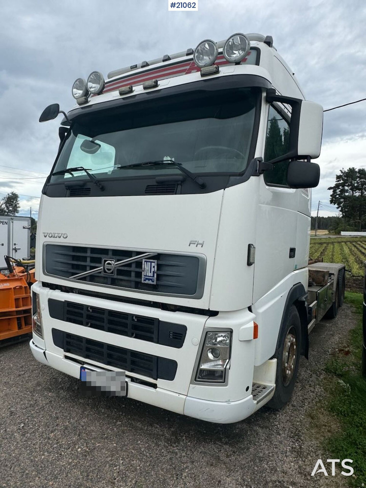 Volvo FH 480 - Abrollkipper: das Bild 5 Volvo FH 480 - Abrollkipper: das Bild 5