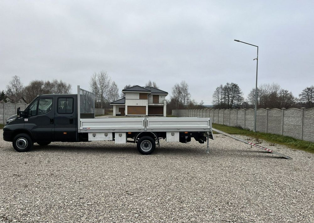 Iveco Daily 70C18 7-osobowy Doka_Brygadowy Skrzynia_5m + HAK 3.0/180KM - Pritsche LKW: das Bild 2 Iveco Daily 70C18 7-osobowy Doka_Brygadowy Skrzynia_5m + HAK 3.0/180KM - Pritsche LKW: das Bild 2