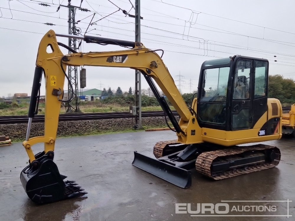 2011 CAT 306 - Minibagger: das Bild 1 2011 CAT 306 - Minibagger: das Bild 1