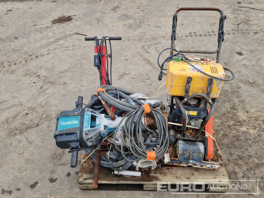 Compaction Plates (2 of), Concrete Poker, Submersible Water Pump, Paving Breaker, Generator - Baugeräte: das Bild 5 Compaction Plates (2 of), Concrete Poker, Submersible Water Pump, Paving Breaker, Generator - Baugeräte: das Bild 5