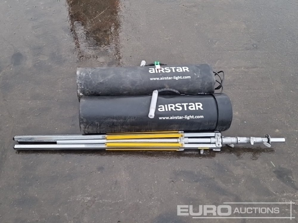 Lighting Balloon (2 of) - Lichtmasten: das Bild 1 Lighting Balloon (2 of) - Lichtmasten: das Bild 1