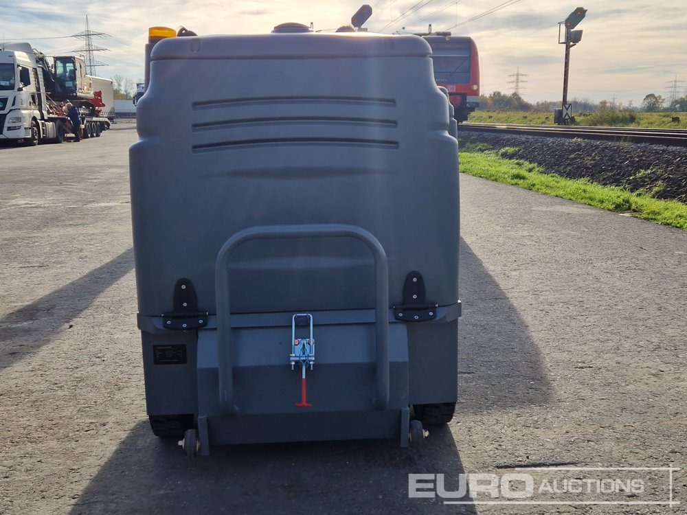 Unused 2025 Kaster S.13 - Kehrmaschine: das Bild 4 Unused 2025 Kaster S.13 - Kehrmaschine: das Bild 4