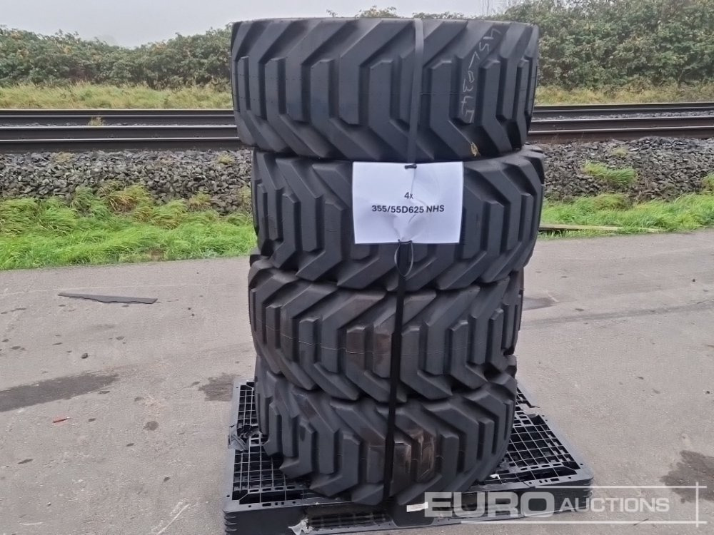 Unused JLG 355/55D625 NHS Tyres (4 of) - Reifen: das Bild 1 Unused JLG 355/55D625 NHS Tyres (4 of) - Reifen: das Bild 1